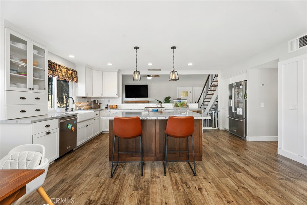 5971 Paradise Circle