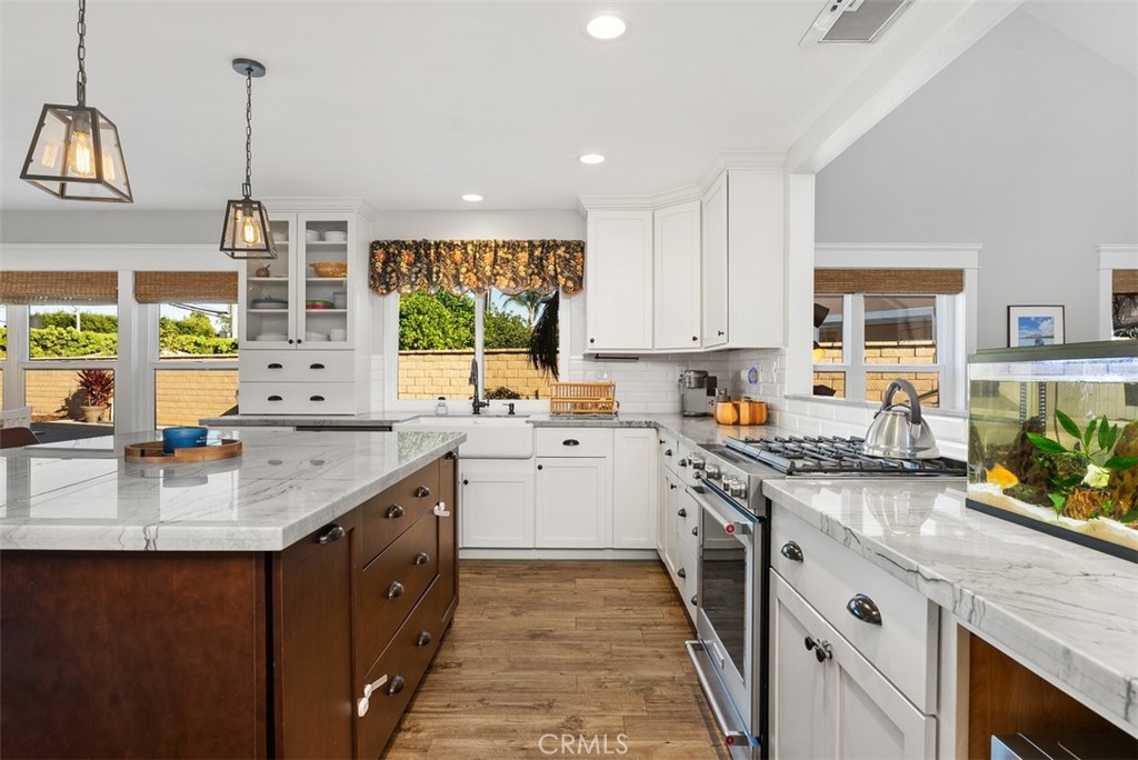 5971 Paradise Circle