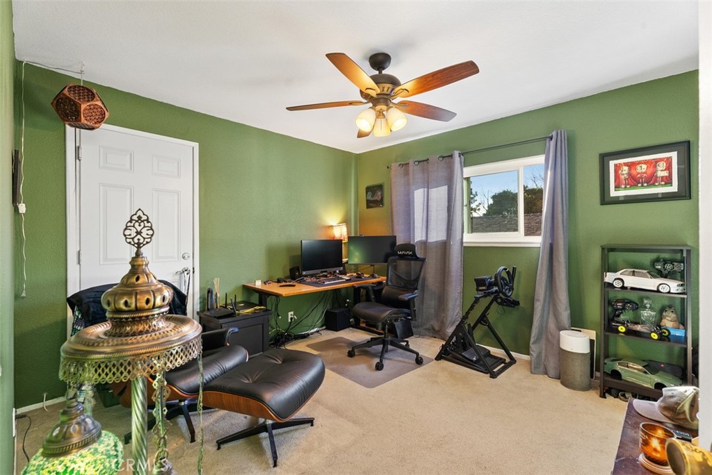 5971 Paradise Circle