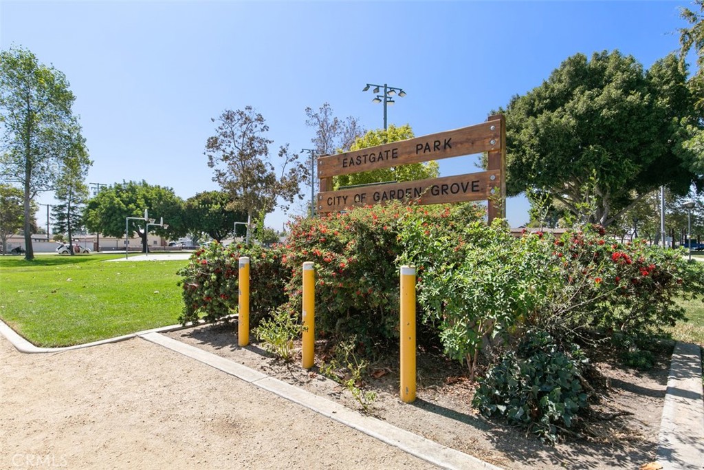 5971 Paradise Circle