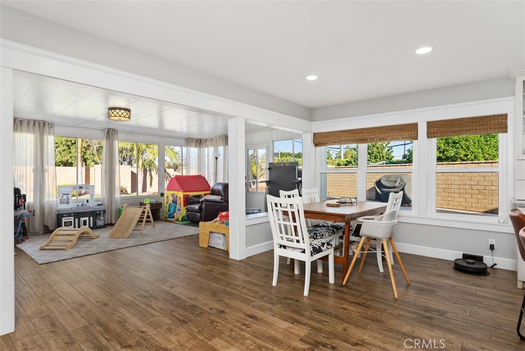 5971 Paradise Circle