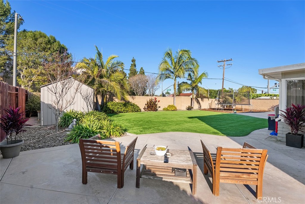 5971 Paradise Circle