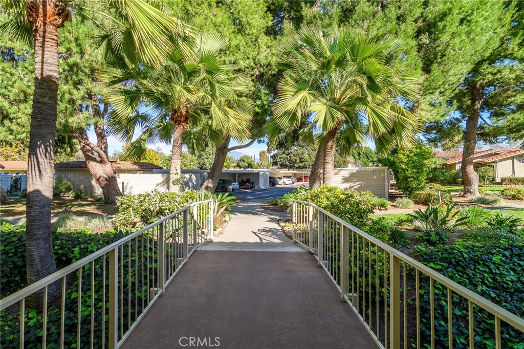 2139 Ronda Granada B