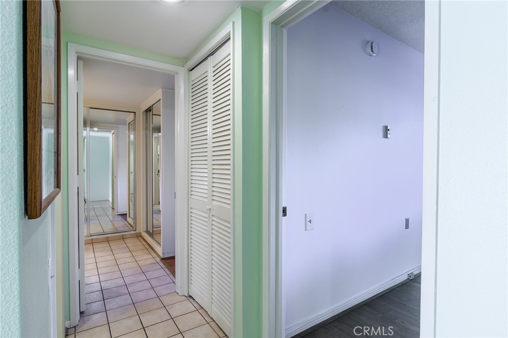 2139 Ronda Granada B