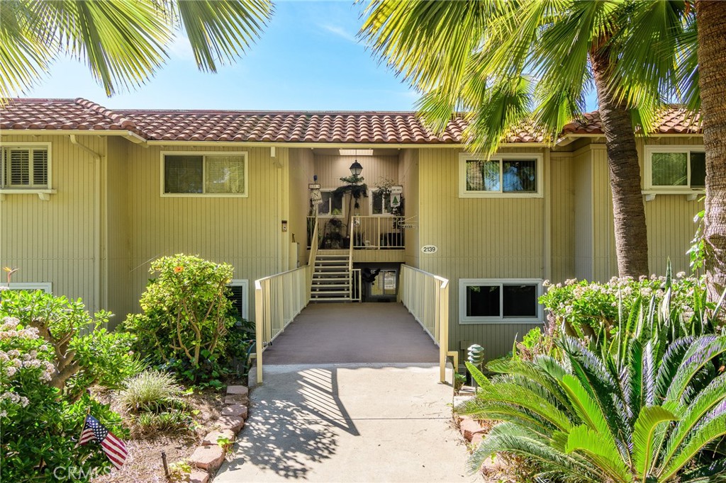 2139 Ronda Granada B