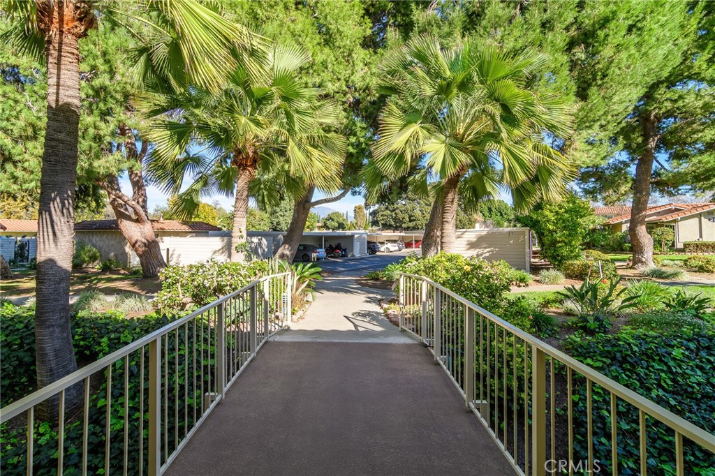 2139 Ronda Granada B