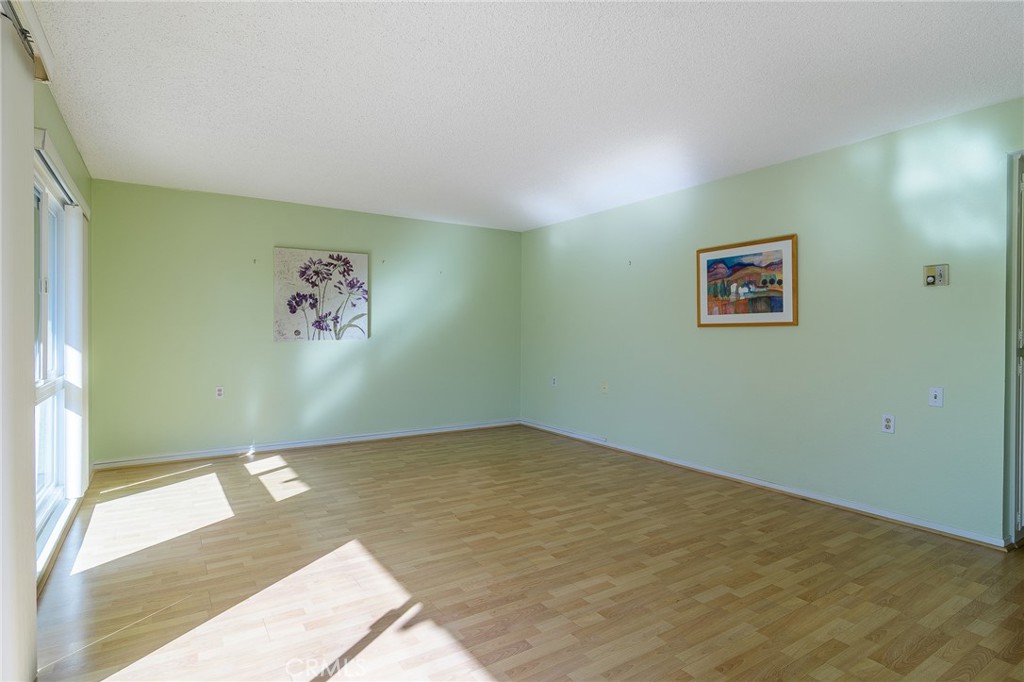 2139 Ronda Granada B