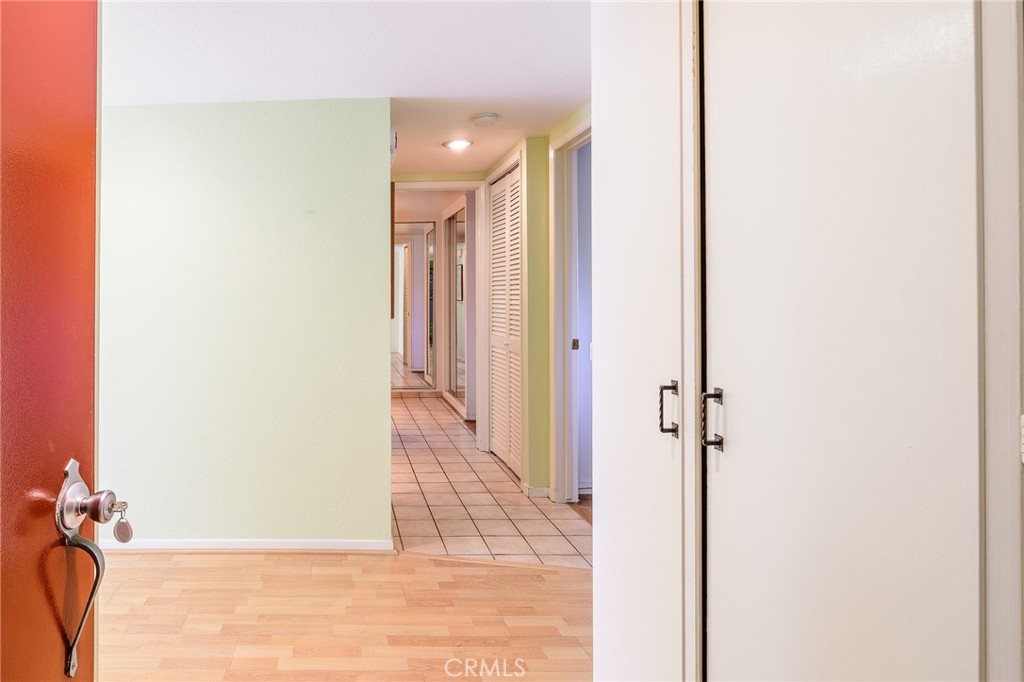 2139 Ronda Granada B