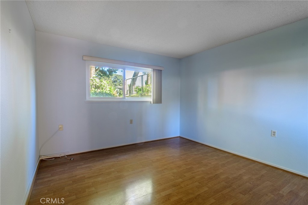 2139 Ronda Granada B