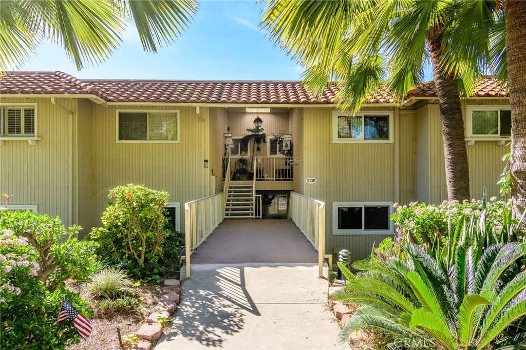 2139 Ronda Granada B