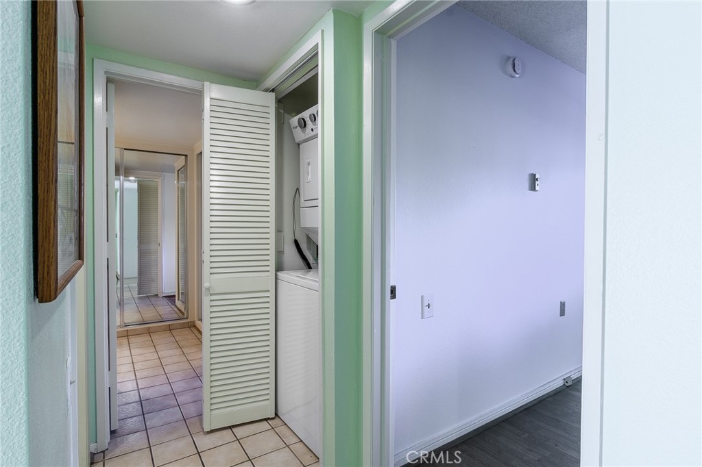 2139 Ronda Granada B