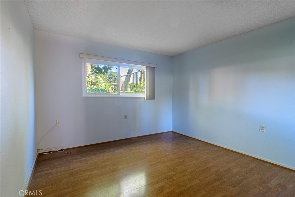 2139 Ronda Granada B