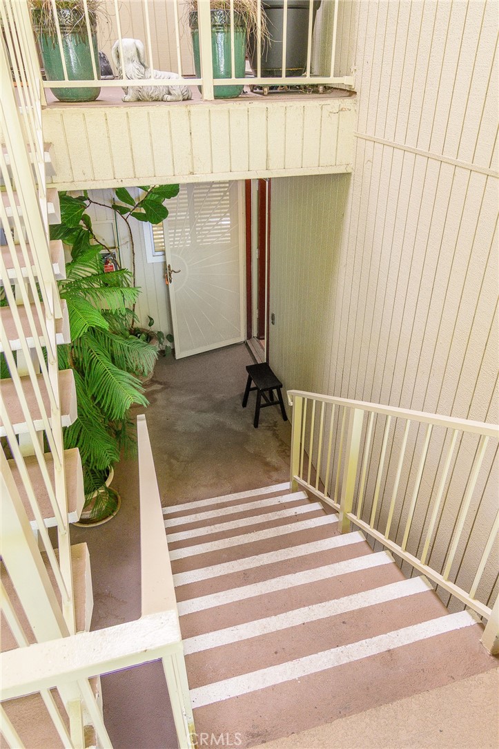 2139 Ronda Granada B