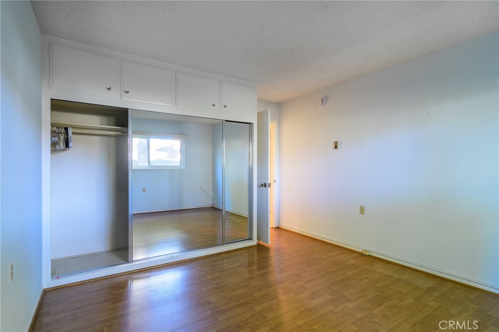 2139 Ronda Granada B