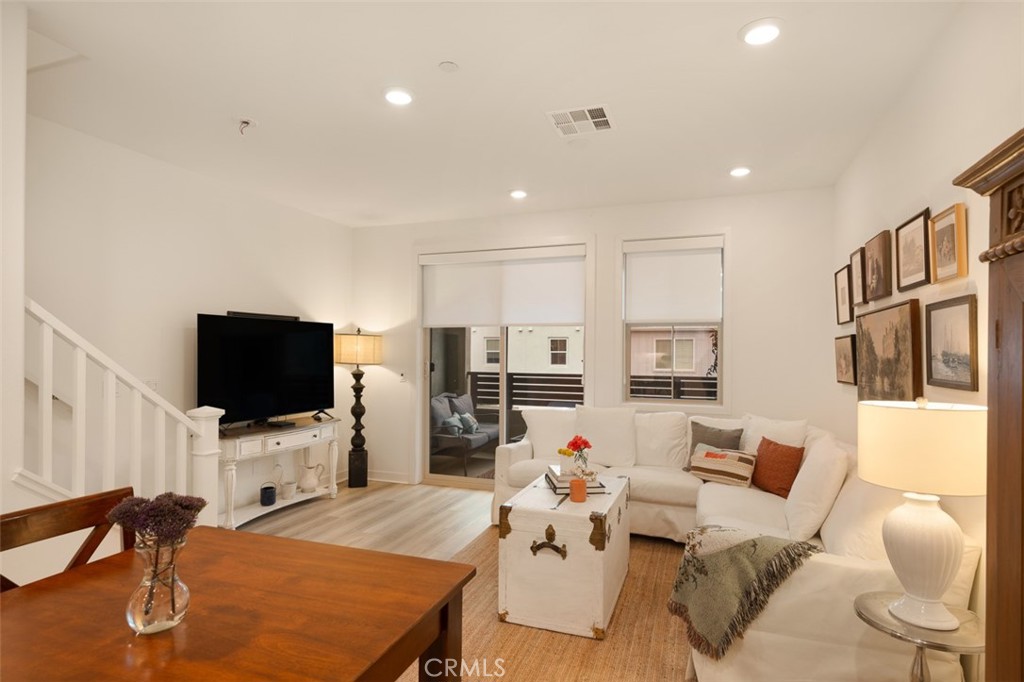 192 Juniper