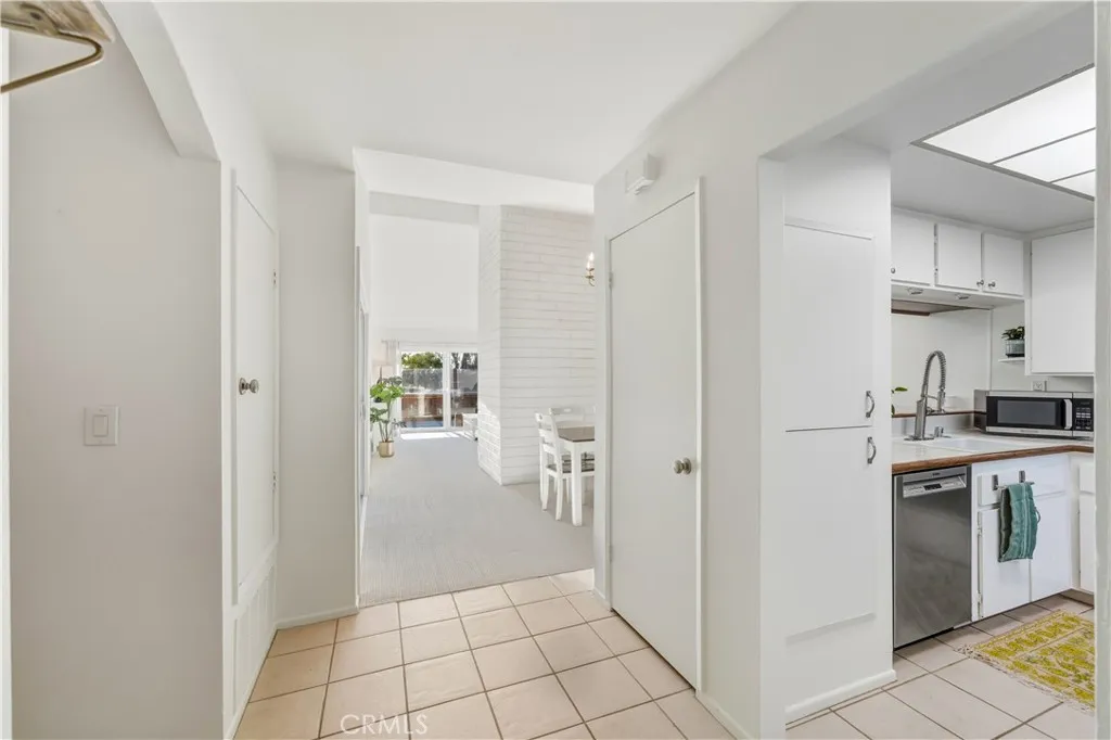 3315 Paseo Halcon