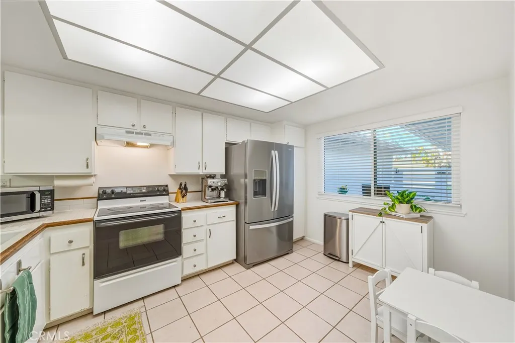 3315 Paseo Halcon