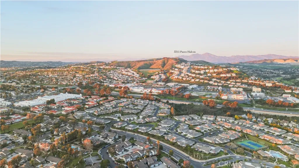 3315 Paseo Halcon