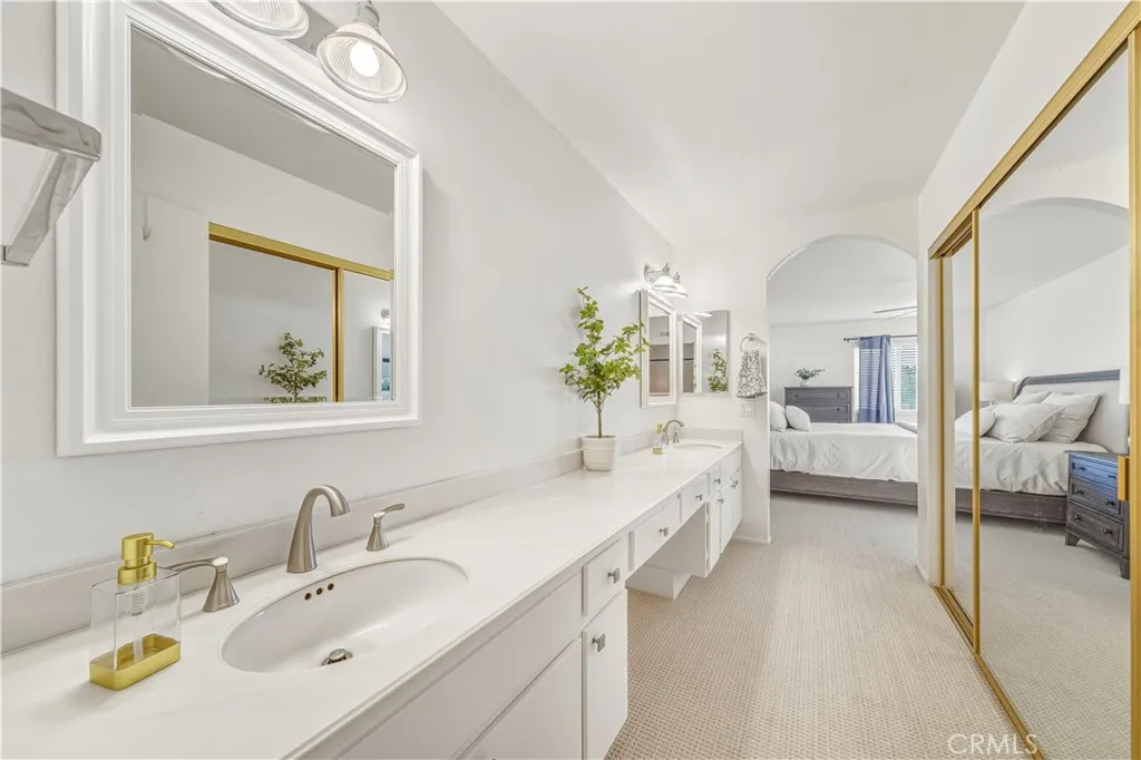 3315 Paseo Halcon