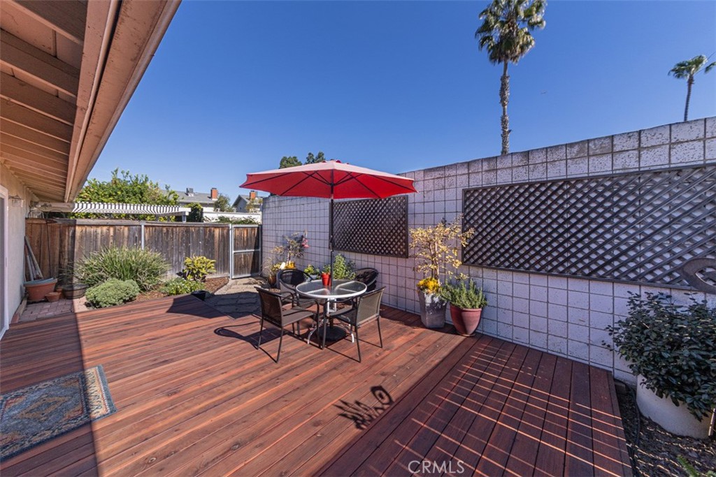 1404 N Tustin Ave A4