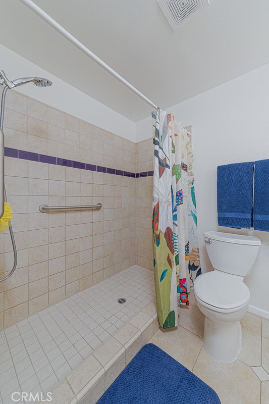 1404 N Tustin Ave A4