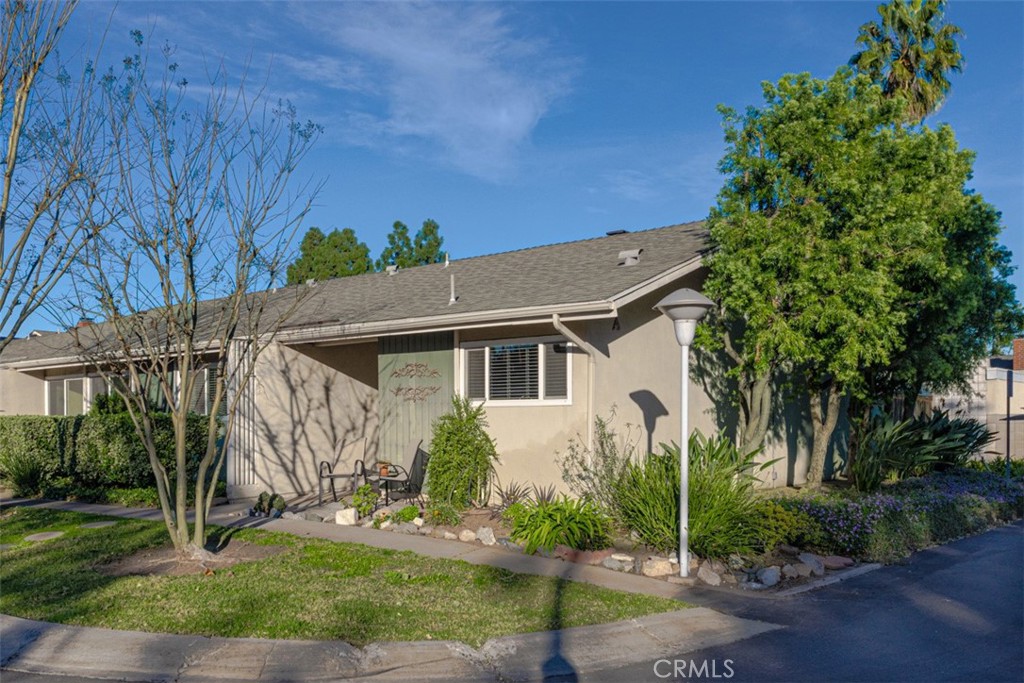 1404 N Tustin Ave A4