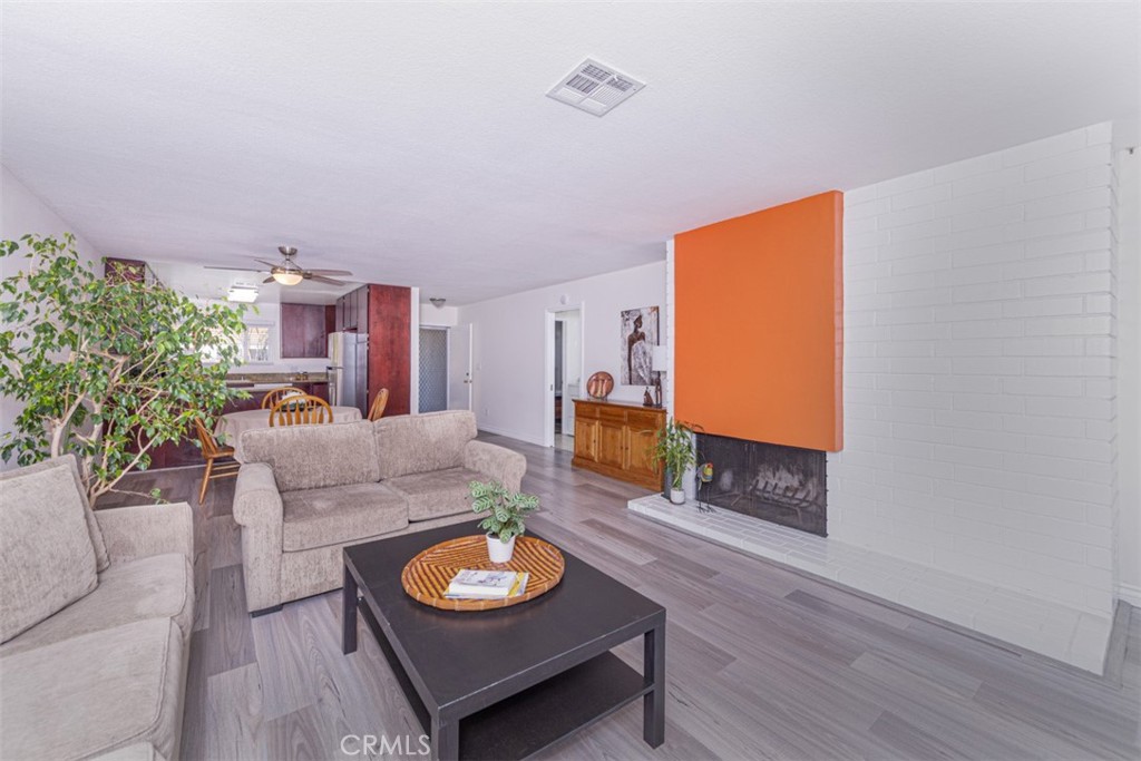 1404 N Tustin Ave A4