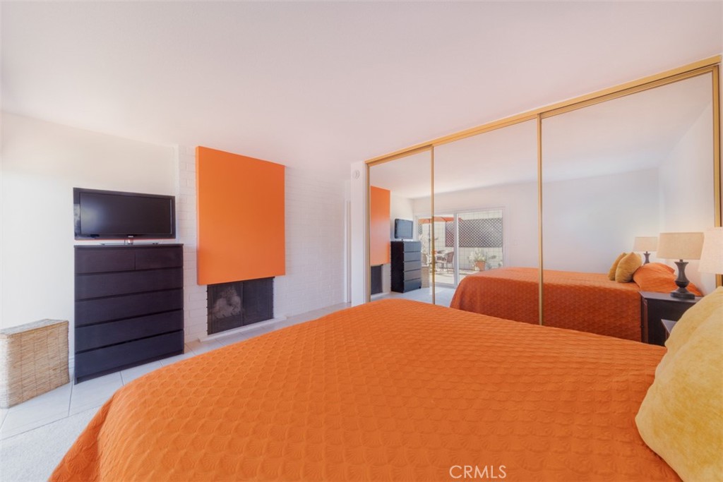 1404 N Tustin Ave A4