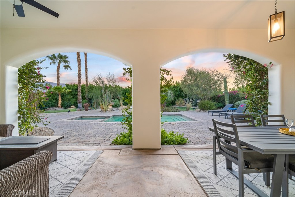 55215 Medallist Drive