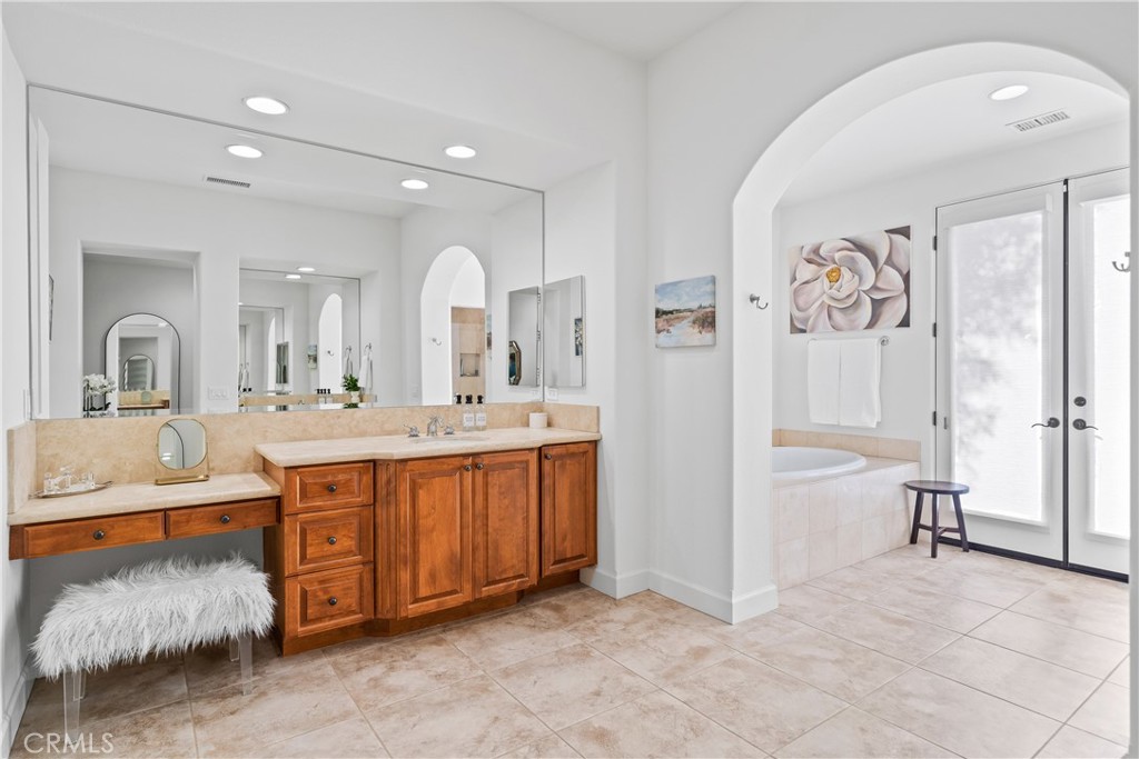 55215 Medallist Drive