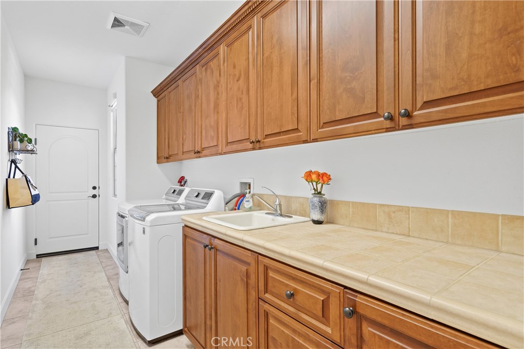 55215 Medallist Drive