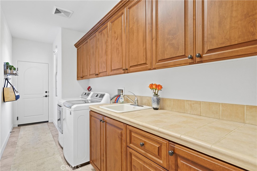 55215 Medallist Drive
