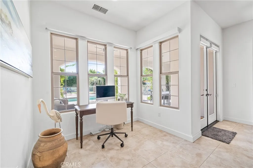 55215 Medallist Drive