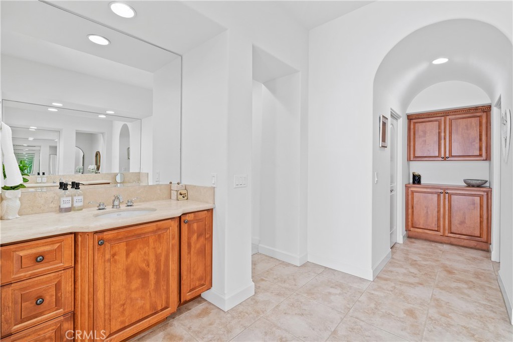 55215 Medallist Drive