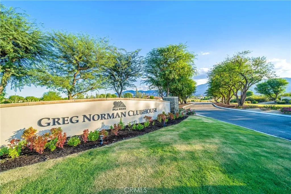 55215 Medallist Drive