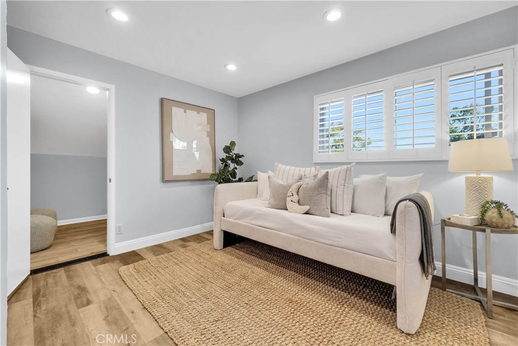 5213 Piccadilly Circle