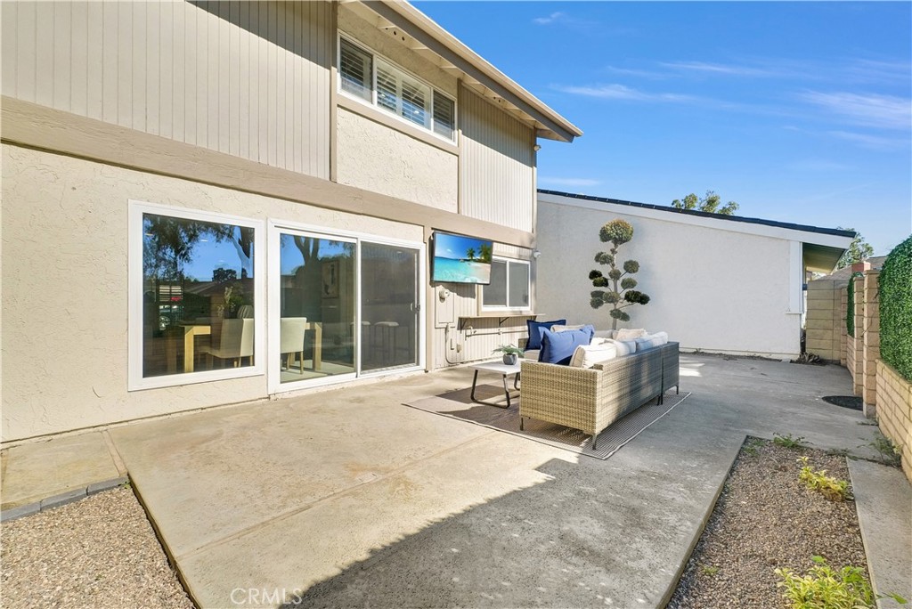 5213 Piccadilly Circle