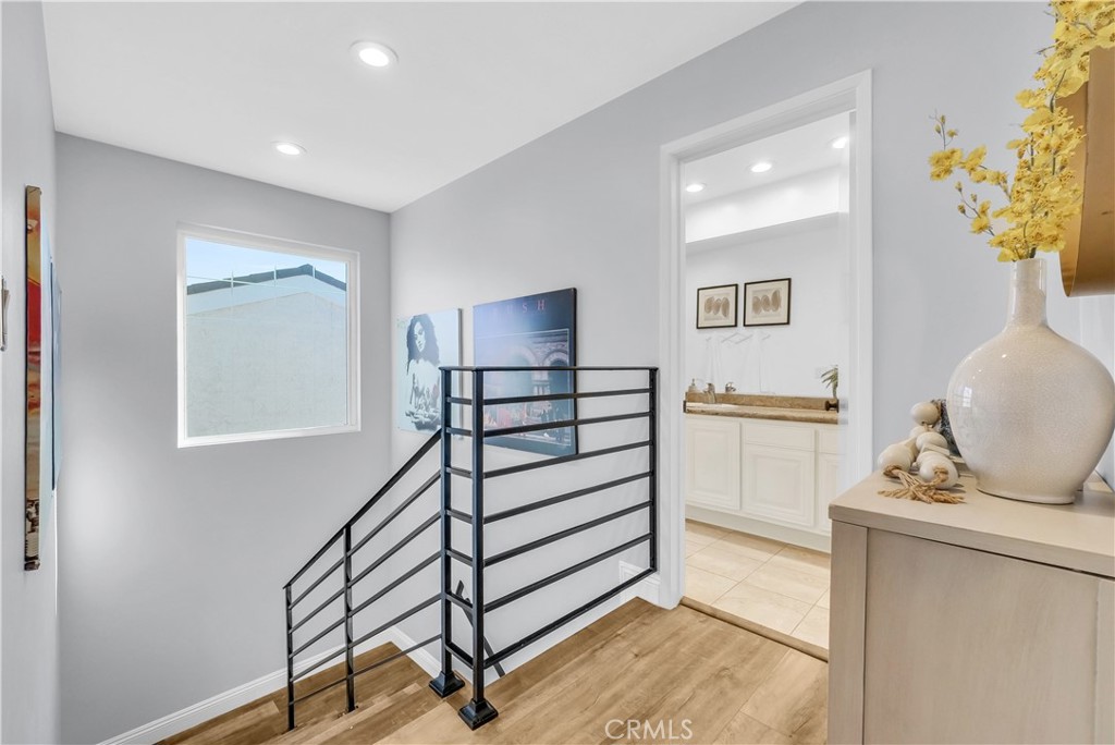 5213 Piccadilly Circle