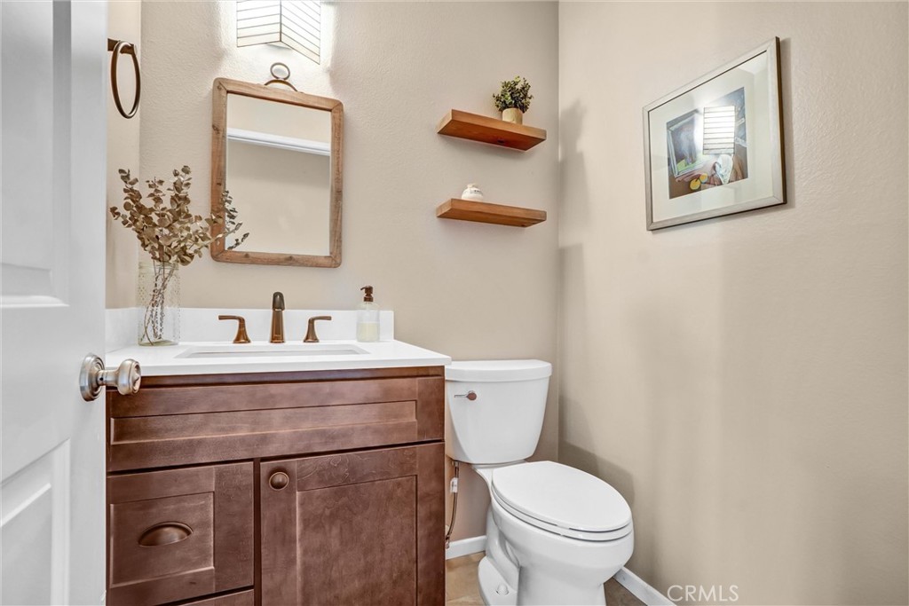 5552 Ridgebury Drive