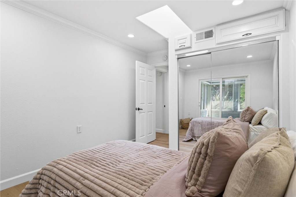 953 Avenida Carmel Q