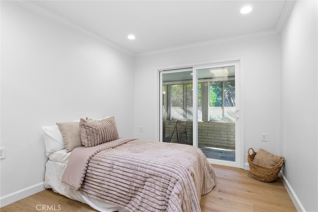 953 Avenida Carmel Q