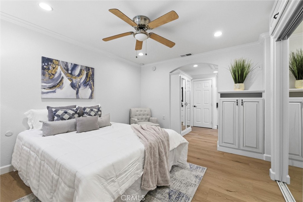 953 Avenida Carmel Q