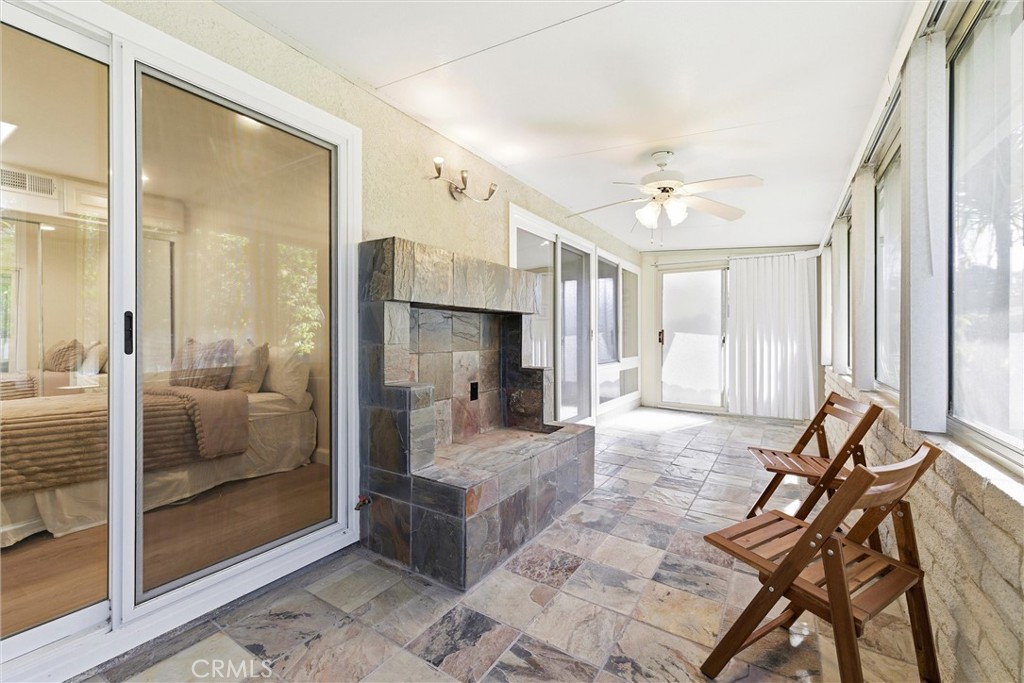 953 Avenida Carmel Q