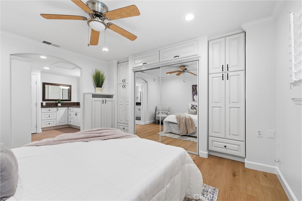 953 Avenida Carmel Q