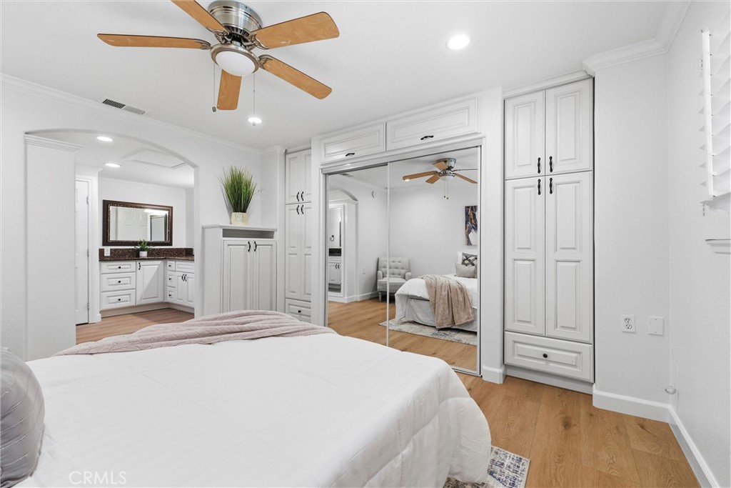 953 Avenida Carmel Q