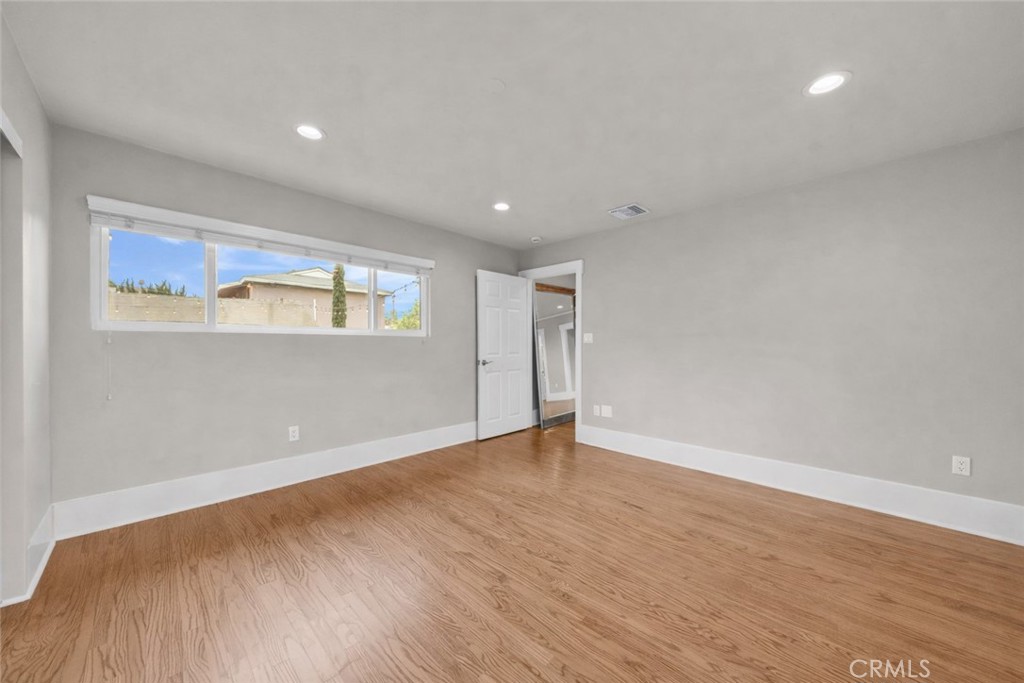 239 1/2 Coronado Avenue