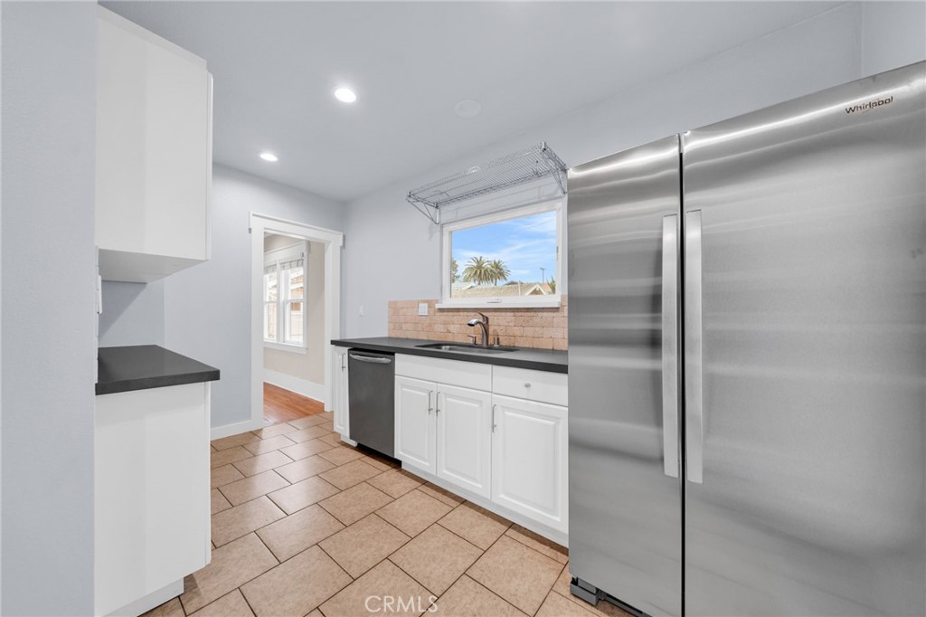 239 1/2 Coronado Avenue