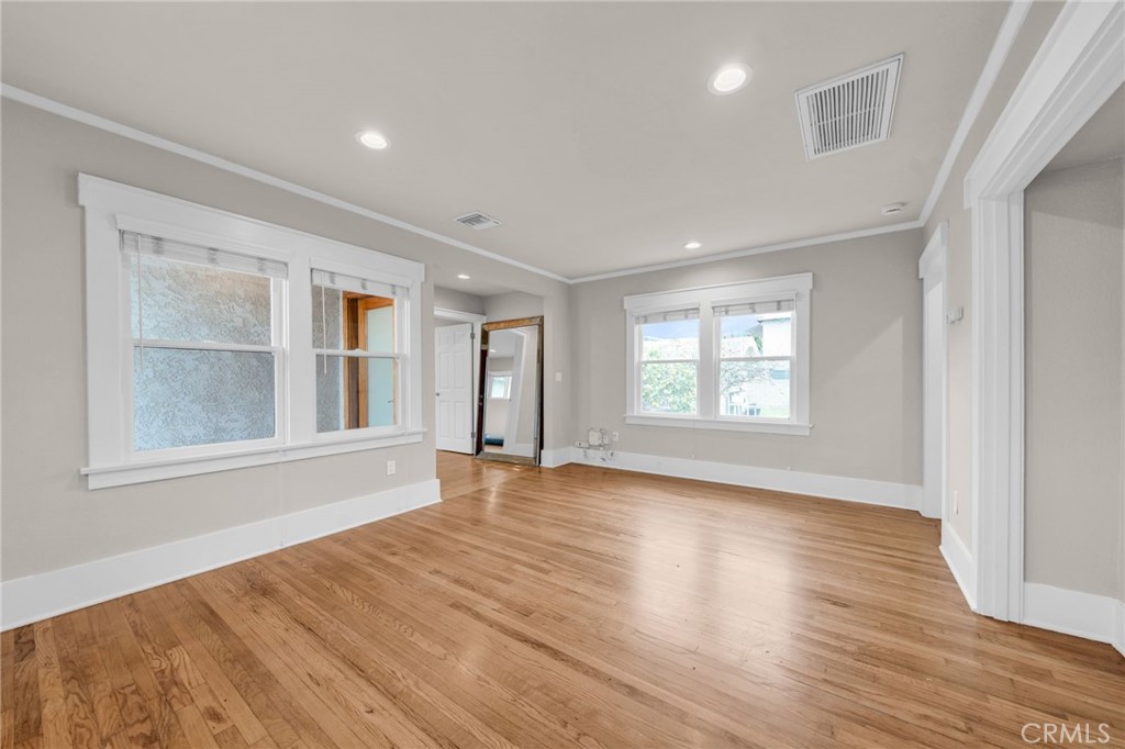 239 1/2 Coronado Avenue