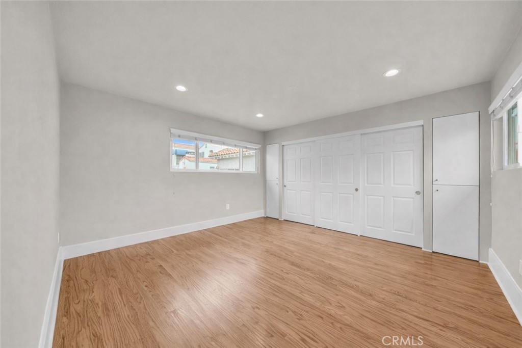 239 1/2 Coronado Avenue