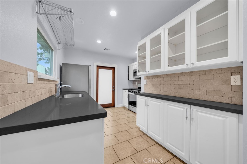 239 1/2 Coronado Avenue